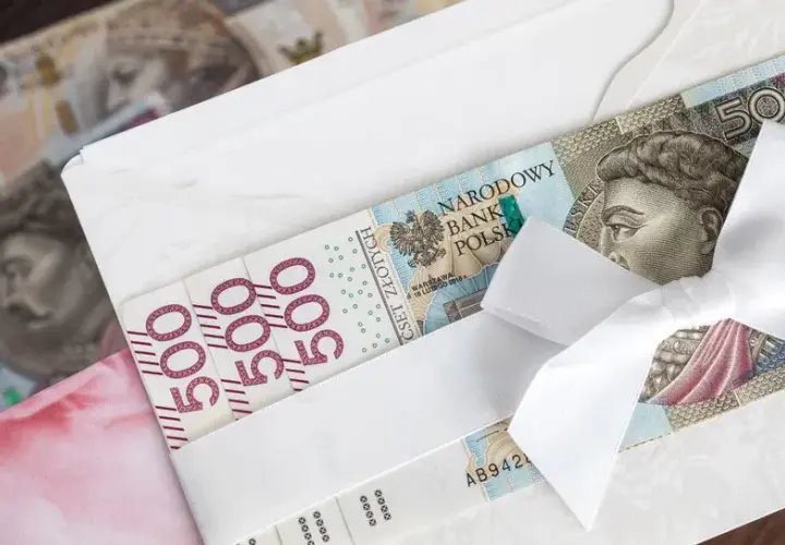 Ile na wesele z noclegiem? Odpowiednia kwota, by nie przepłacić