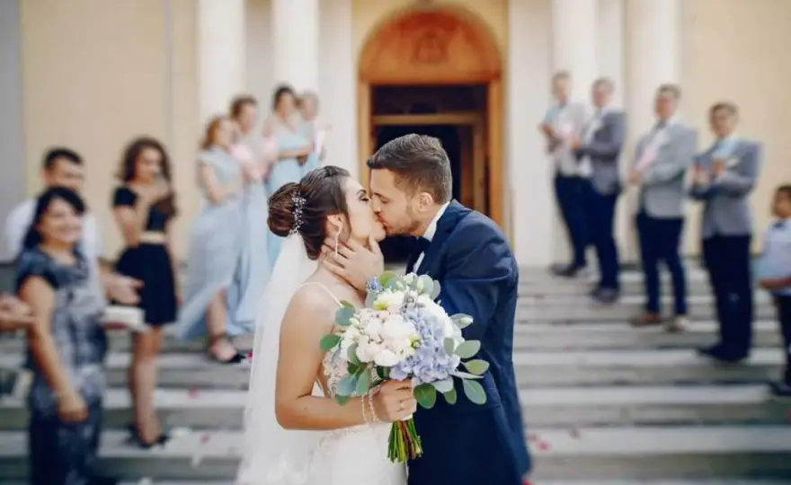 Najlepsze piosenki dla mamy na weselu, które wzruszą wszystkich